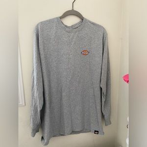 gray long sleeve